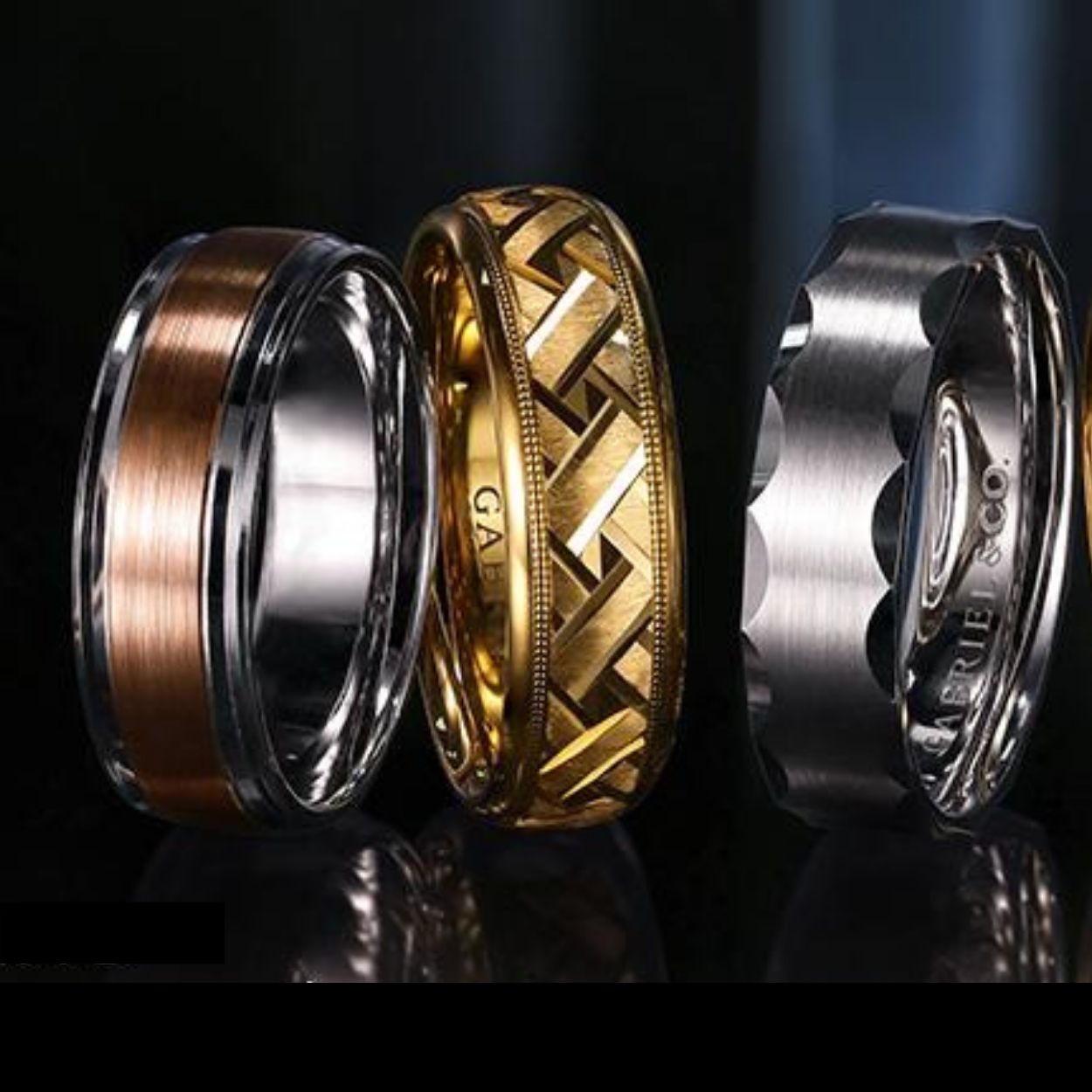 Earth • Men's Molten Gold Textured Wedding Ring – mossNstone