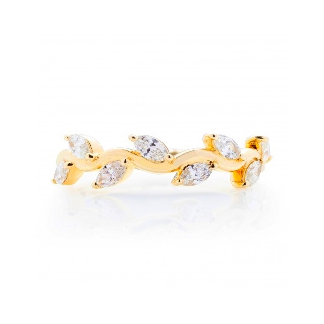 14K Yellow Gold Leaf Motif Diamond Band