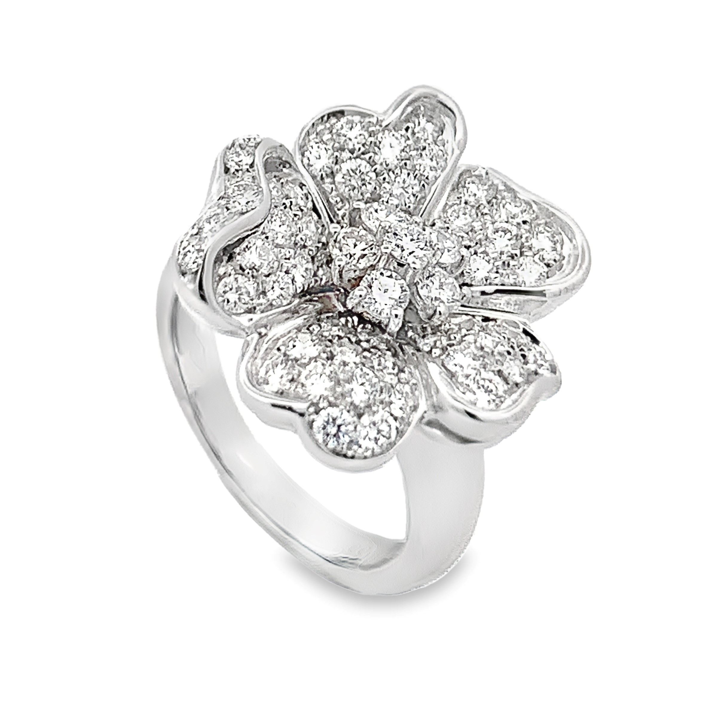 Leo Pizzo 18K White Gold Diamond Flower Ring